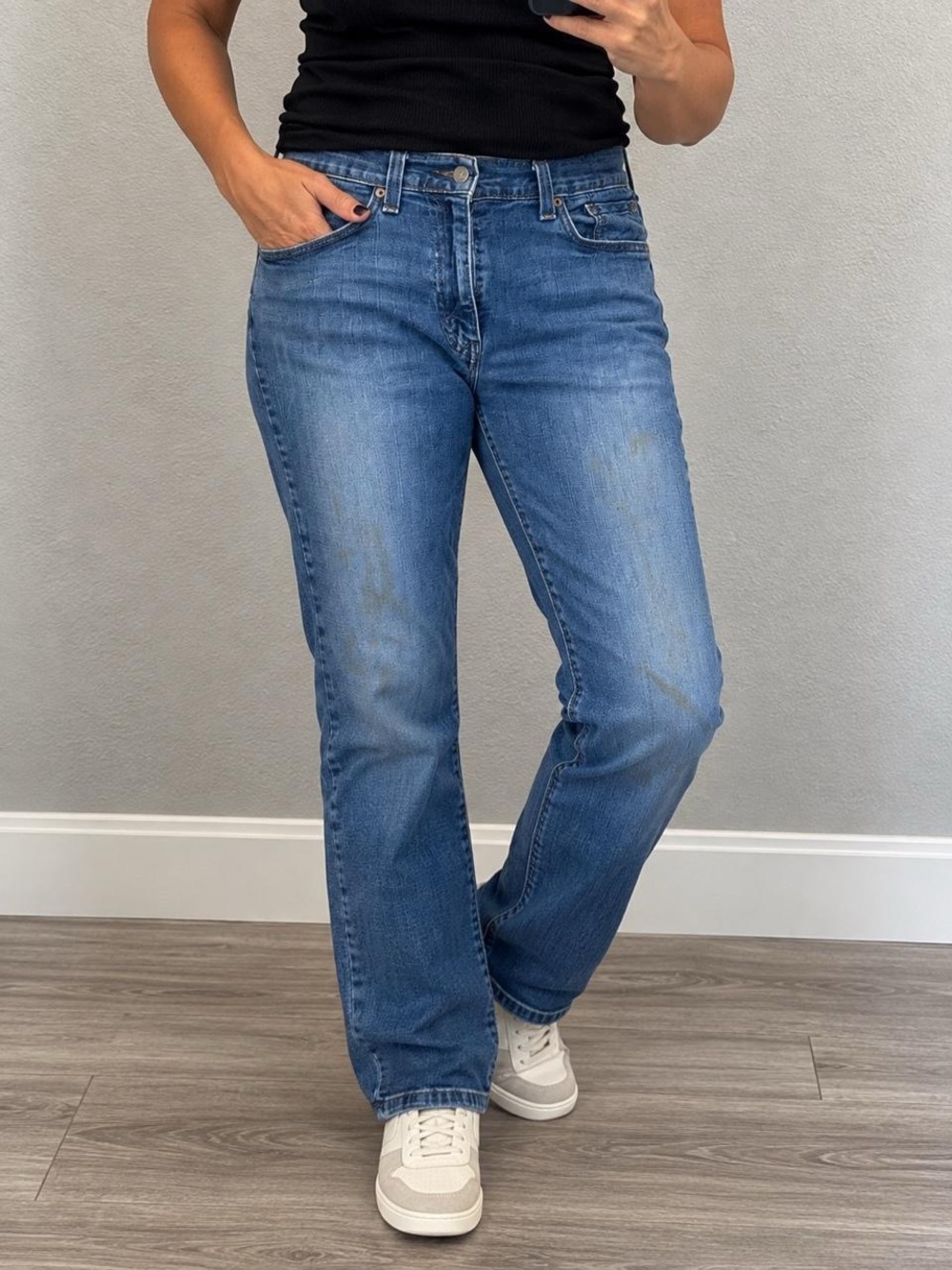 Levi Strauss Signature Straight Leg Jeans 33x30 Medium Wash